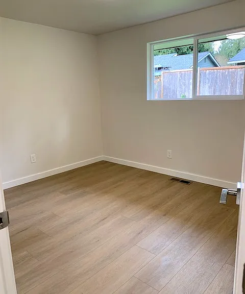 10508 NE 143rd Pl — Photo 13