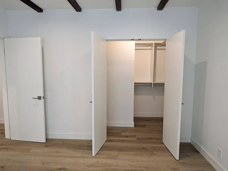 1333 Brockton Ave #6 — Photo 12