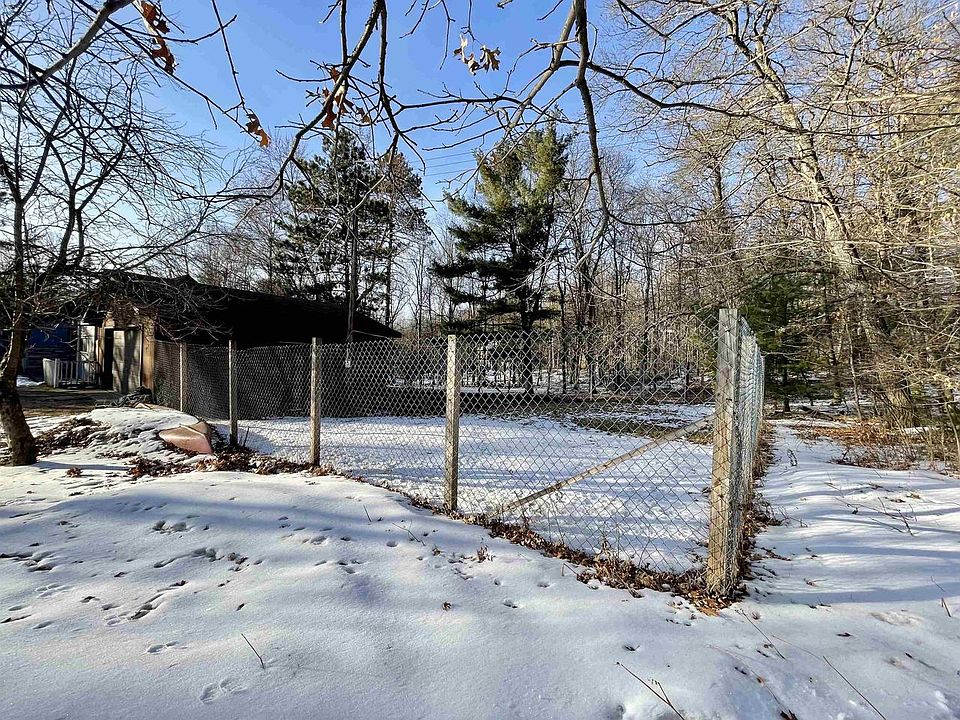 1st image of 4368 Valley Court
