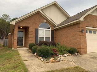 49 Turtle Dr, Elmore, AL 36025