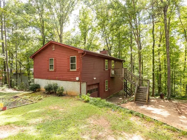 6076 Belle Meade Dr, Villa Rica, GA 30180