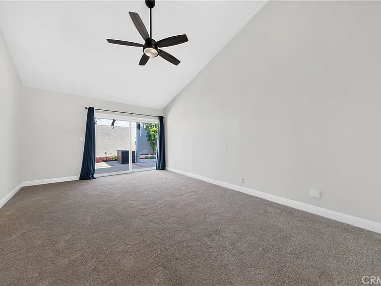 23291 Downland Rd — Photo 16