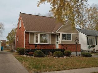 929 Jefferson Blvd, Windsor, ON N8S 2P9