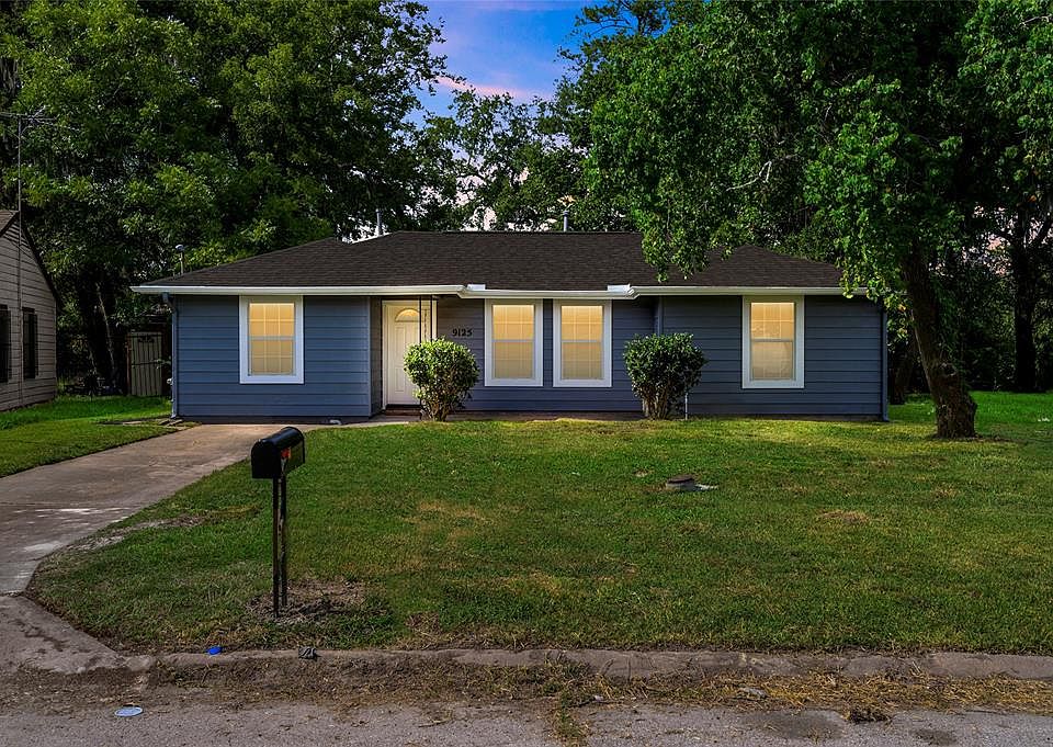1st image of 9125 Lazydale Ln