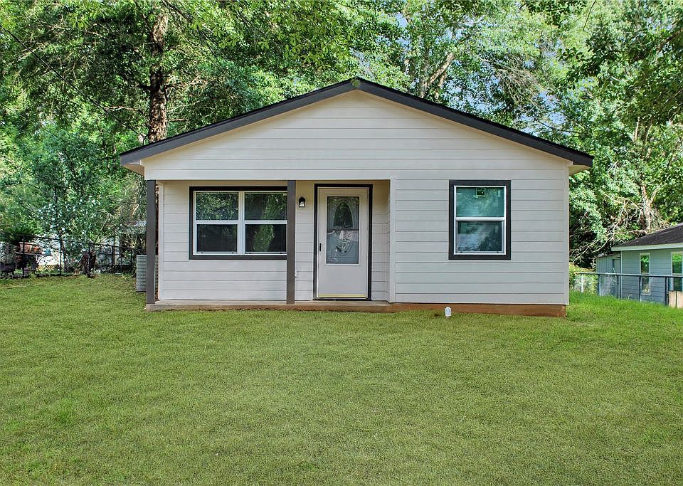 1st image of 13 Hill Ln
