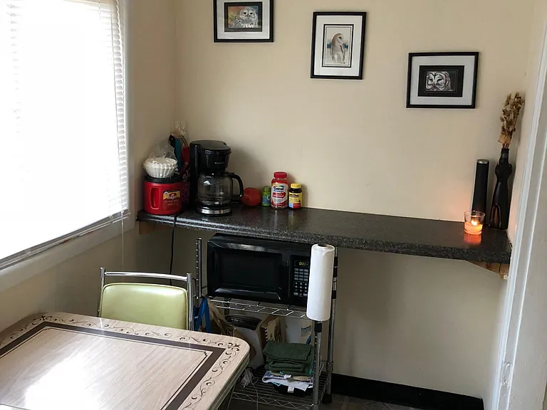411 Walnut Ave SW #1 — Photo 8
