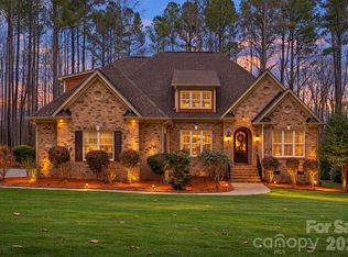 7404 Bay Cove Ct, Denver, NC 28037