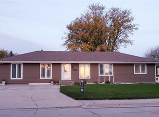 416 Labarre St, Gibbon, NE 68840