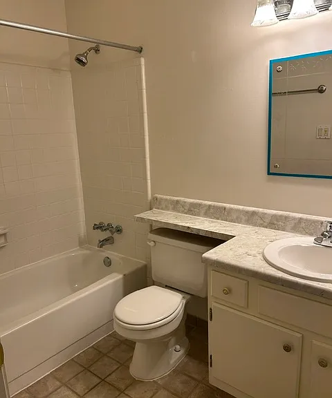 2196 Palmyra Dr SE — Photo 9