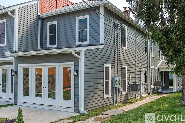 41 Green St — Photo 56