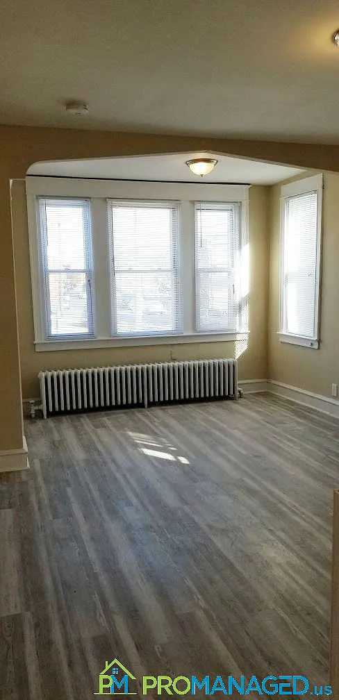 7179 Glenloch St - Unit 1 — Photo 3