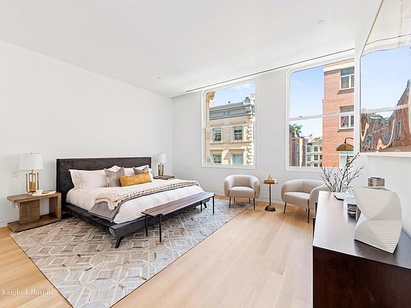 5th image of 67 Franklin St #4D