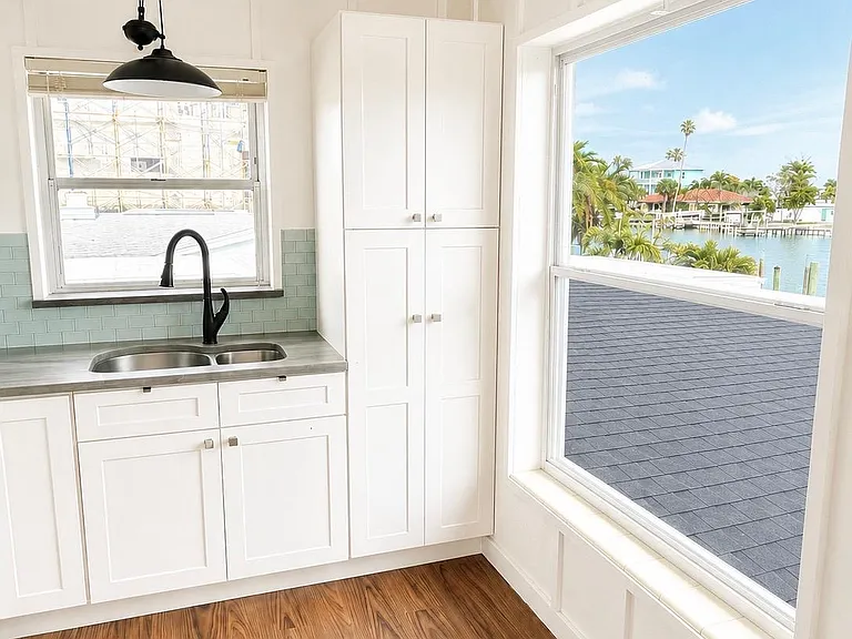 509 S Bayshore Dr #2 — Photo 10