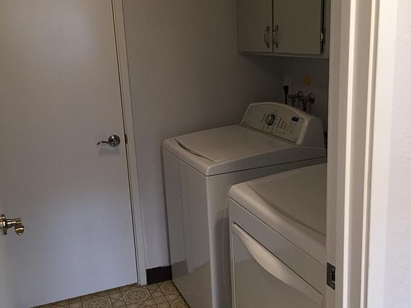 3rd image of 1118 Shenandoah Dr
