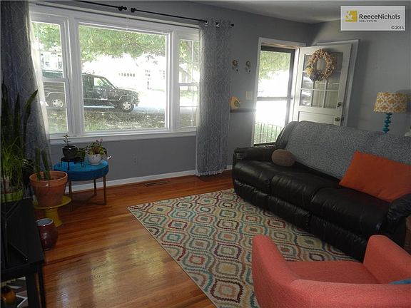 Formal Living room with newer paint and hardwoods