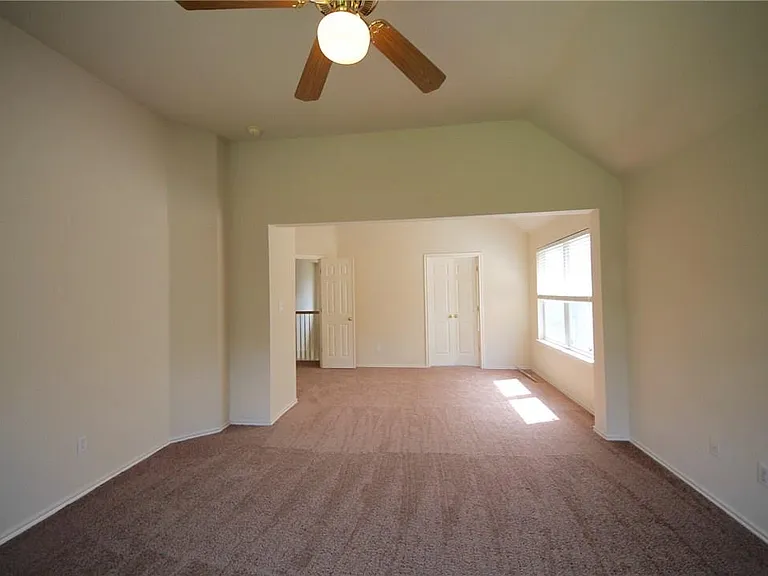 15843 Garrison Cir — Photo 12