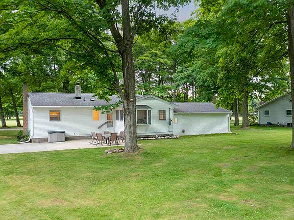 4th image of 503 Fairway Dr