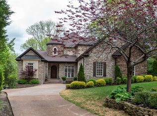 123 Kinwood Ct, Hendersonville, TN 37075