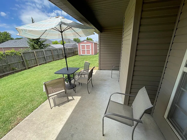 450 Remson Ln — Photo 22