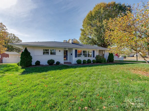3701 Conway Ave, Charlotte, NC 28209