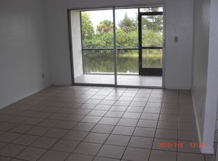 811 Gleason Pkwy APT 4, Cape Coral, FL 33914