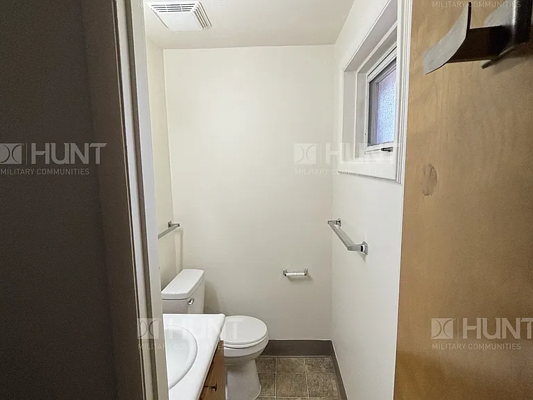 224 Albacore St — Photo 6