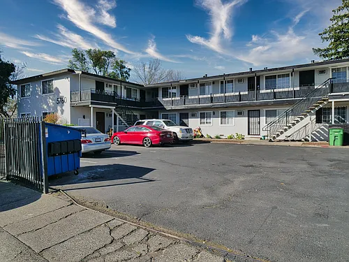 5760 Nina Way Photo 1