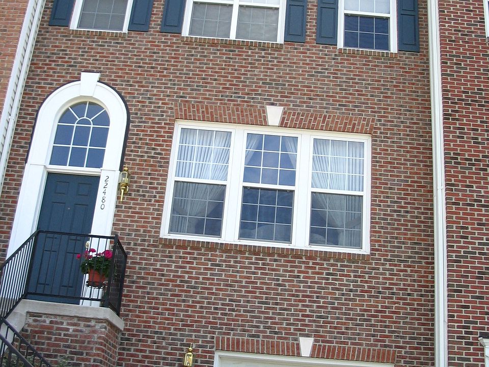 1st image of 22480 Maison Carree Sq