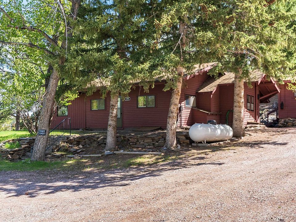 1st image of 475 Gordon St