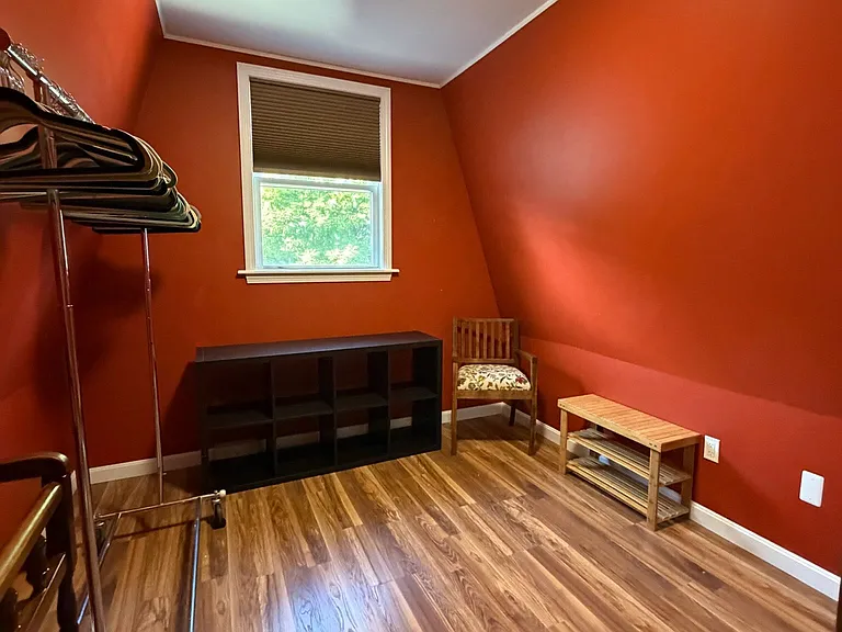 22 Cottage Pl — Photo 12