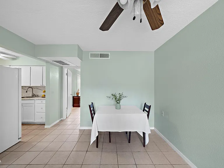 3224 Timmons Ln #135 — Photo 8