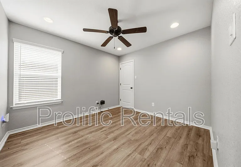 6101 Cordillera Dr — Photo 23