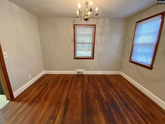 4th image of 3345 Westbury Dr