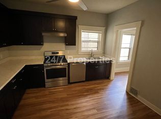 1830 NW 23rd Pl #D, Portland, OR 97210