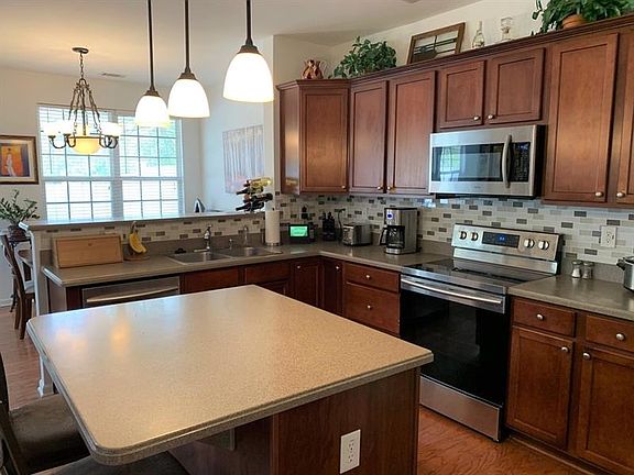 2nd image of 2754 Pierce Brennen Ct