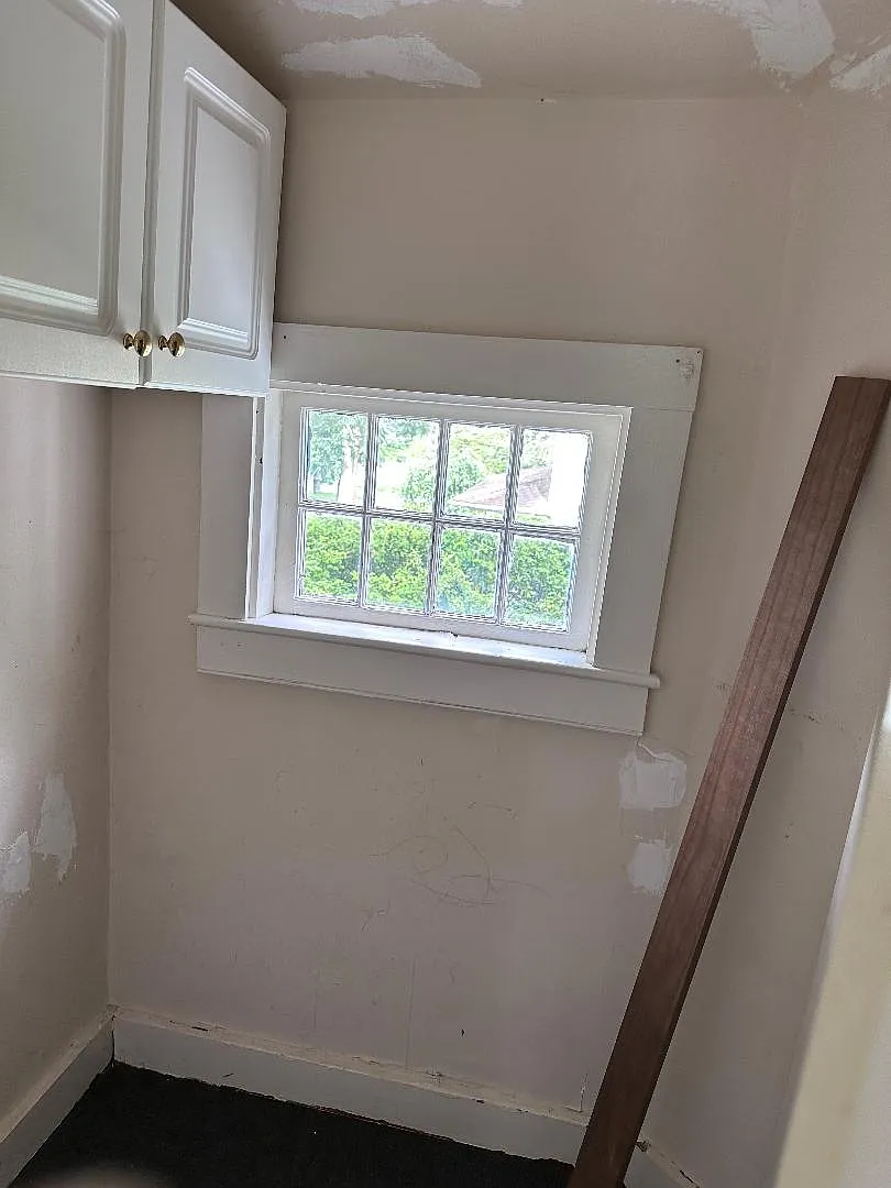 Small walk in closet in bedroom - 6 Church St #D