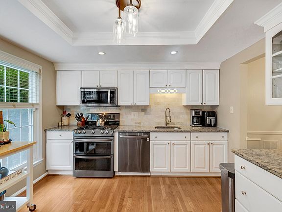 3rd image of 7970 Bethelen Woods Ln
