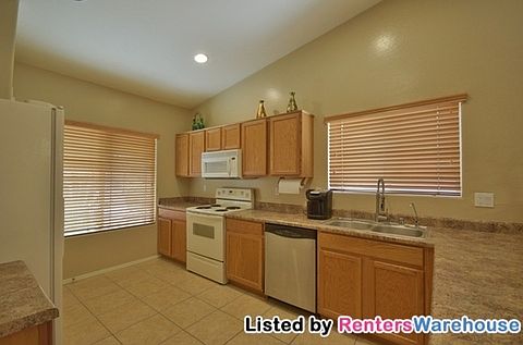 4th image of 15086 W Lincoln St
