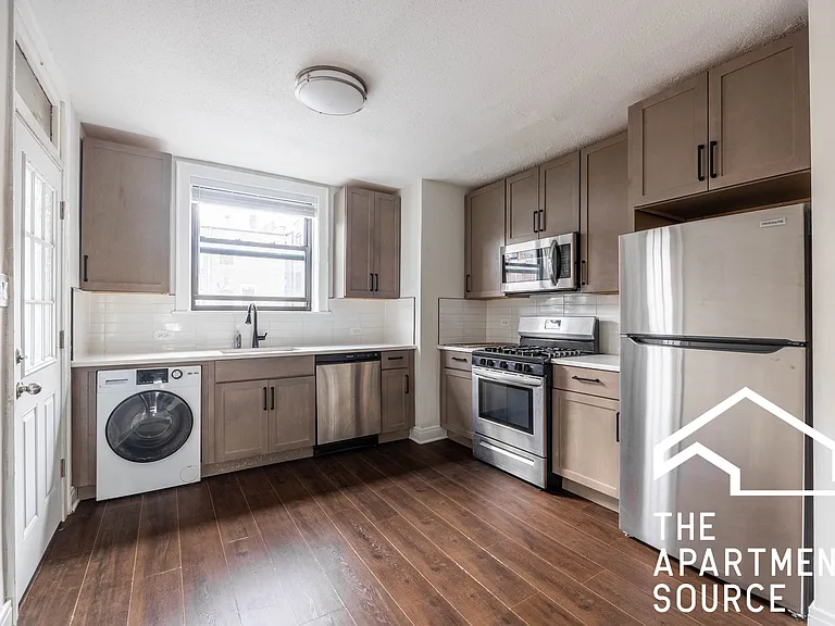 5509 N Lincoln Ave #2S — Photo 1