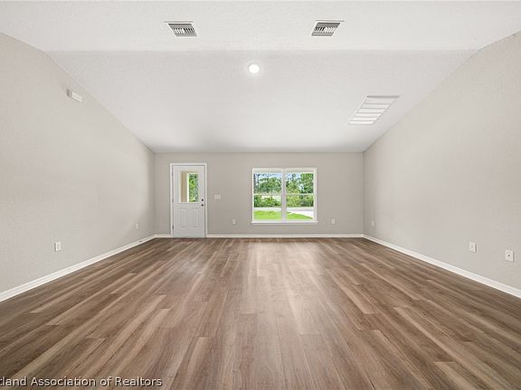 5th image of 5652 Cortez Blvd