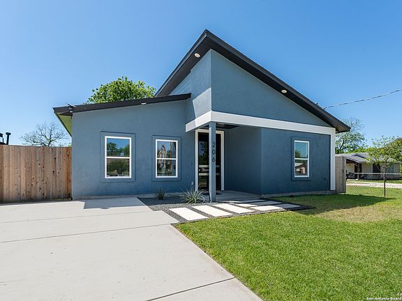 2nd image of 206 MCCAULEY BLVD