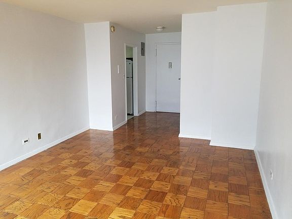 4th image of 372 Central Park W APT 8E