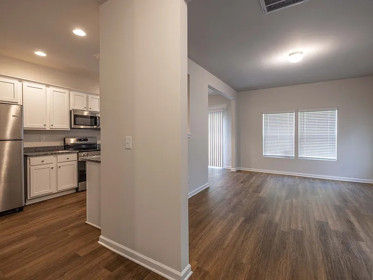 142 S Bell Ave #1 — Photo 7