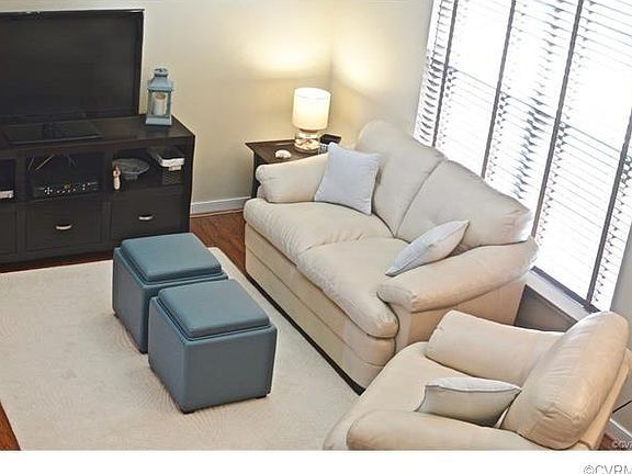 3rd image of 9902 Magnolia Pointe Ct Unit 9902