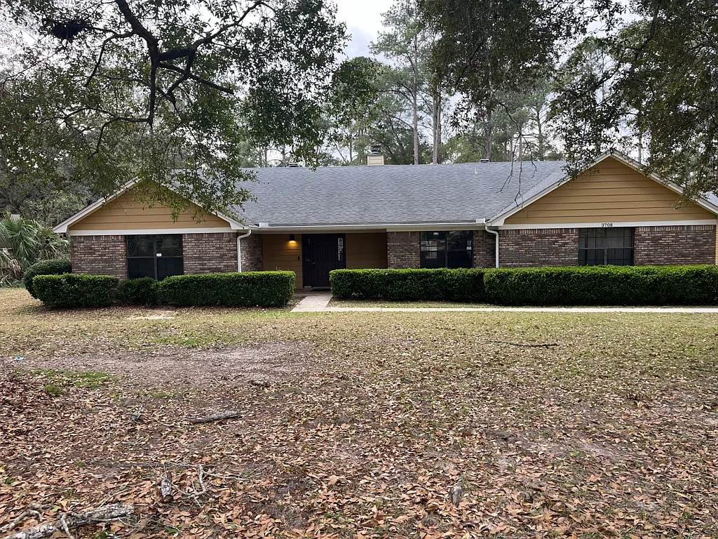 Building Photo - 3708 Carrington Pl