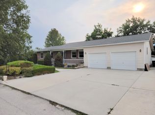1101 College St, Stevensville, MT 59870