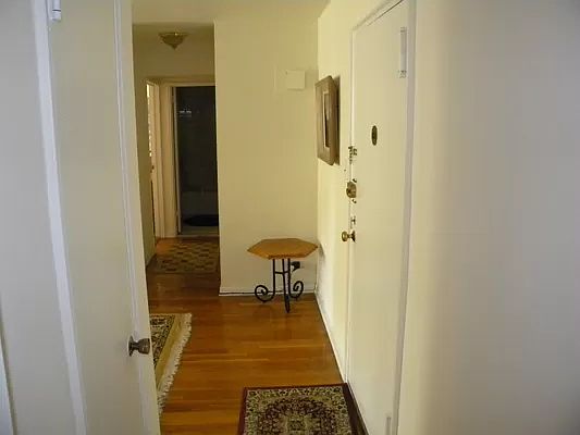 4th image of 18-65 211th St APT 3H