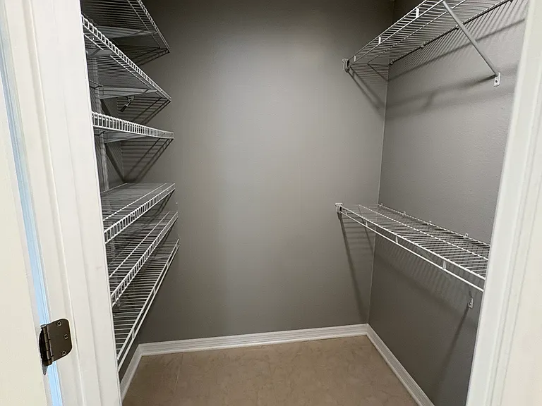 18139 Leafwood Cir — Photo 30