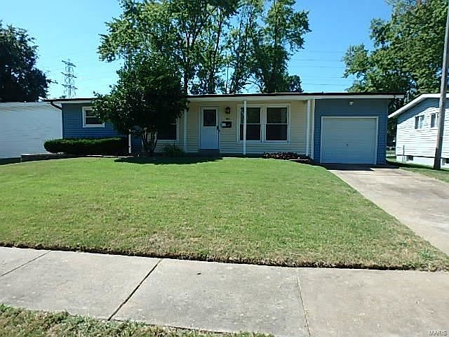 1st image of 760 Madison Ln