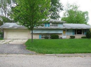 2021 Bryn Mawr Dr, Aurora, IL 60506